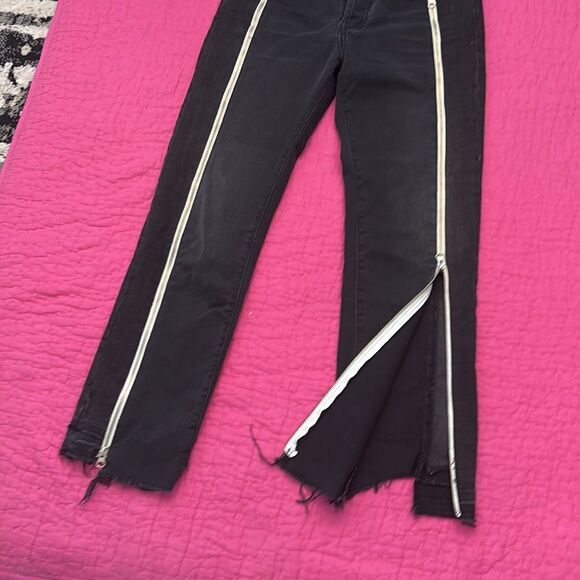 Current/Elliott Black/ gray front zippers detailed Jeans, Size 27 - Picture 3 of 7
